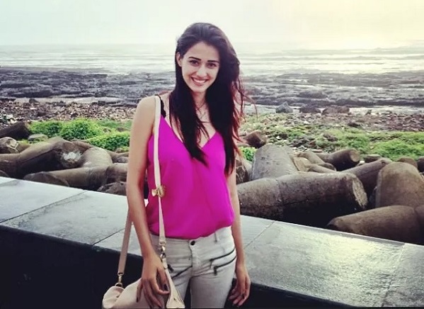 disha patani in beach cover